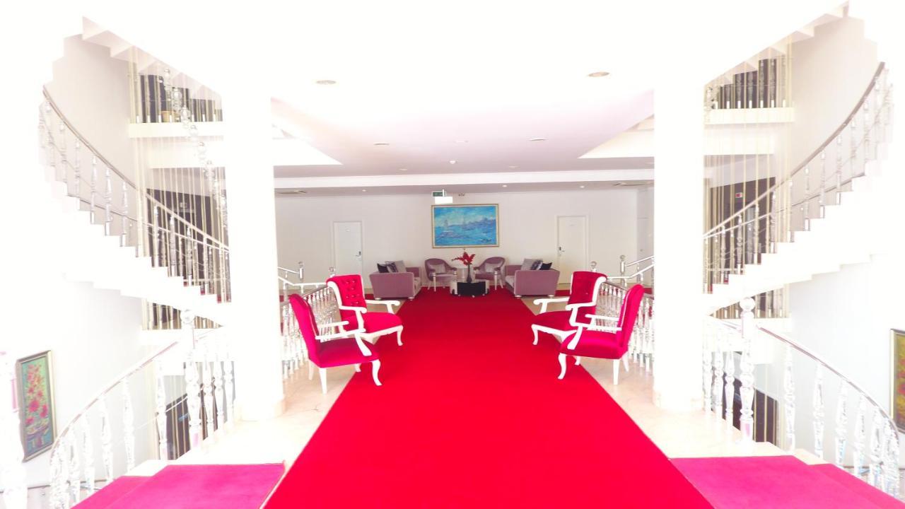 ילובה White Palace Hotel מראה חיצוני תמונה