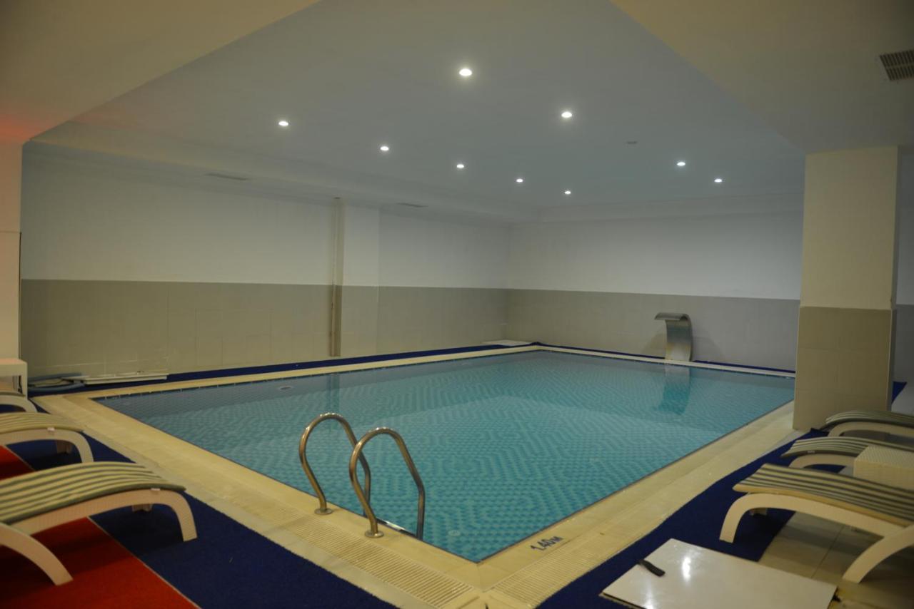 ילובה White Palace Hotel מראה חיצוני תמונה