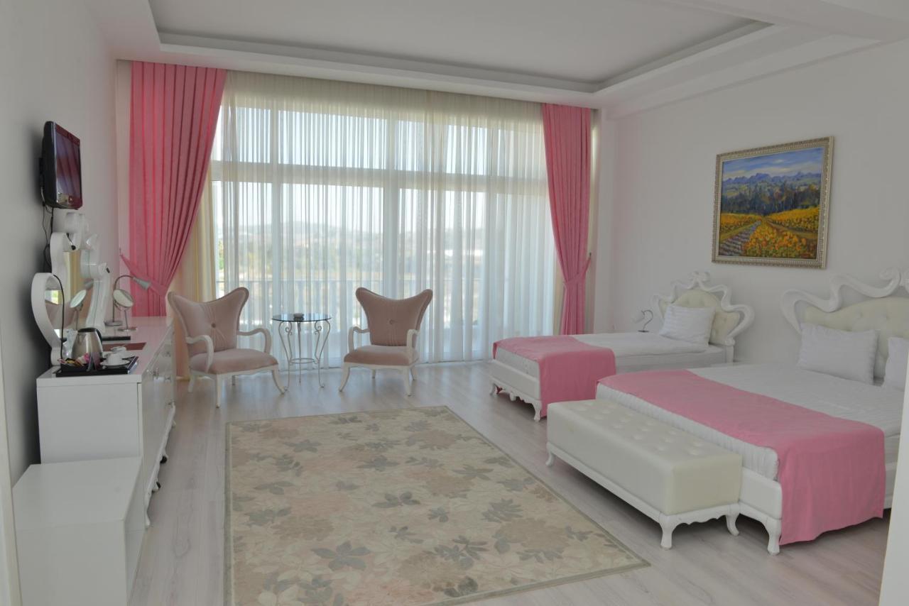 ילובה White Palace Hotel מראה חיצוני תמונה