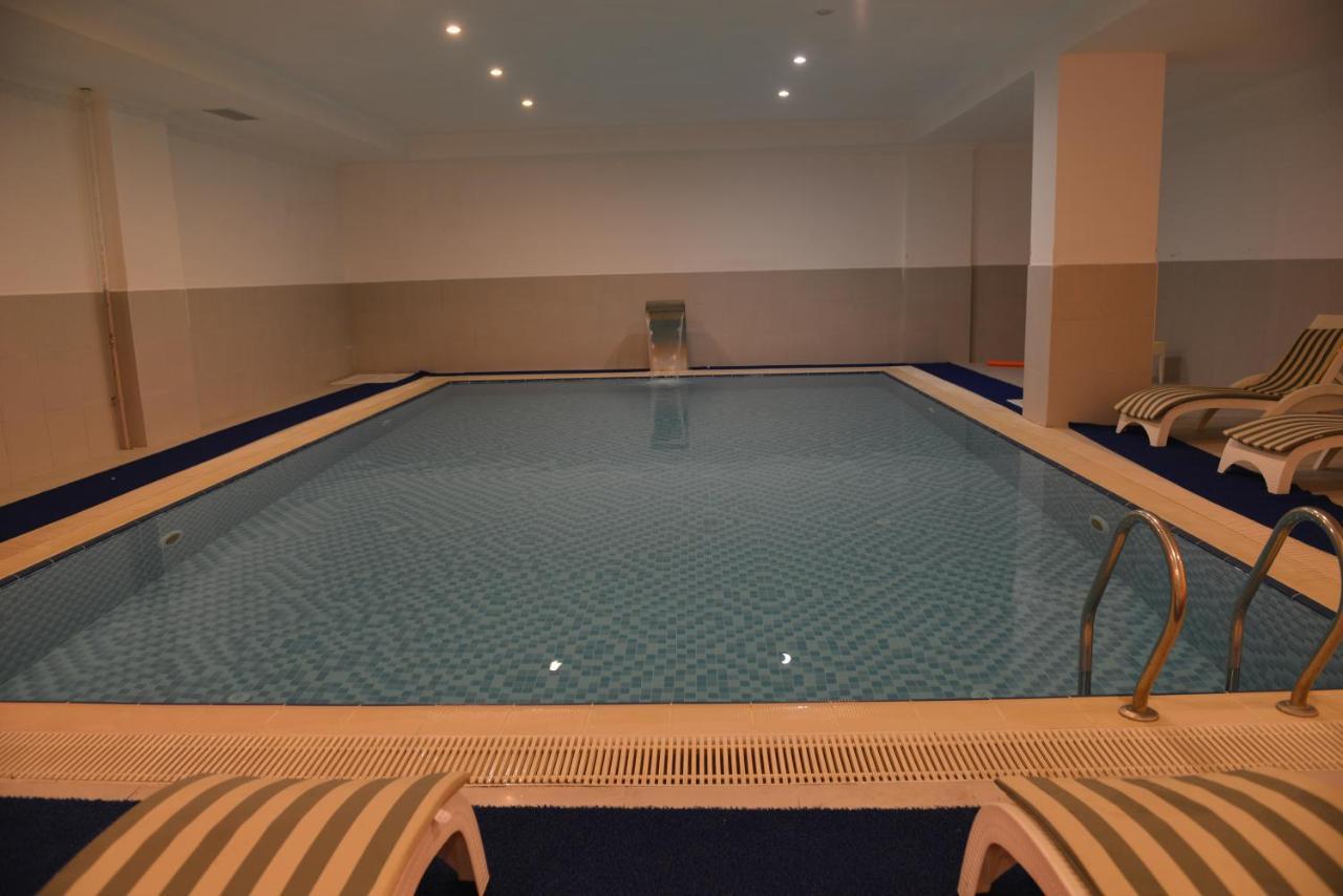 ילובה White Palace Hotel מראה חיצוני תמונה