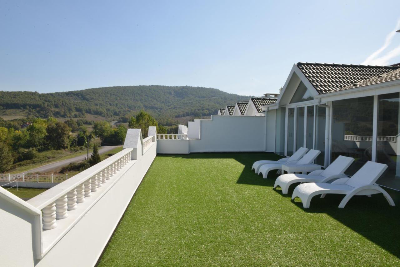 ילובה White Palace Hotel מראה חיצוני תמונה