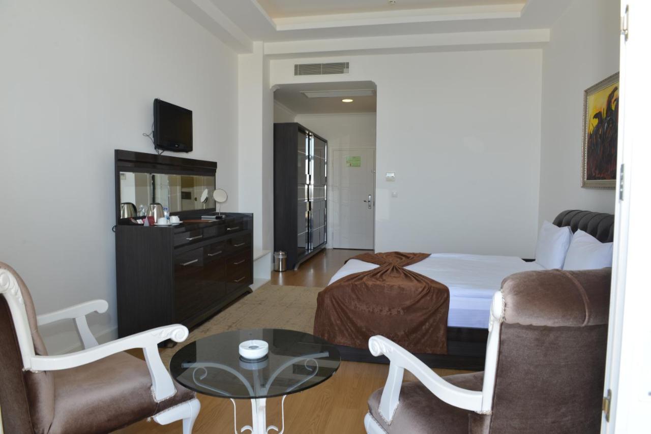 ילובה White Palace Hotel מראה חיצוני תמונה